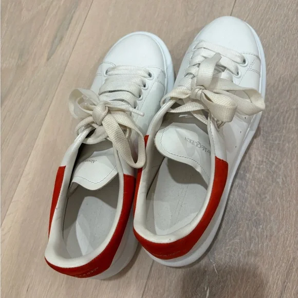 White and Alexander McQueen Red Sneakers
Lightly worn - Picture 3 of 7